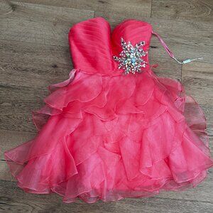 Sweetheart Layered Cocktail Dress - Size 4